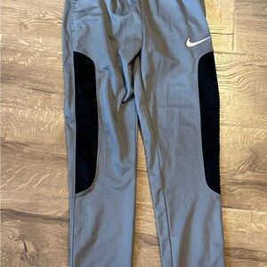 Nike Kids Gray and Black Sports Pants, size Medium (10)